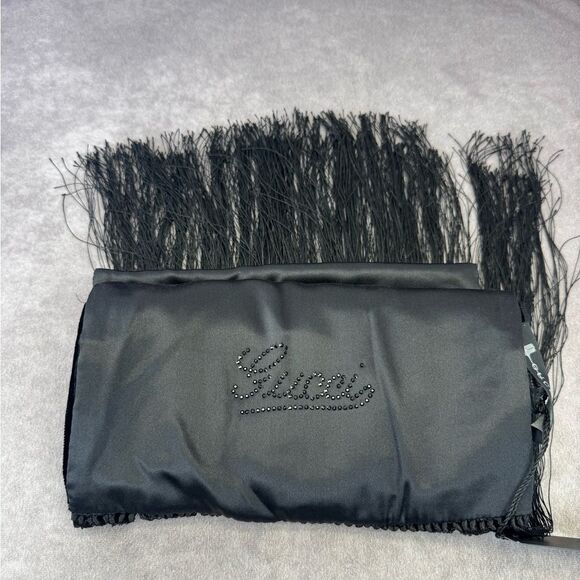 Gucci NWT Crystal Script Logo Velvet & Satin Fringe Scarf - Picture 5 of 10
